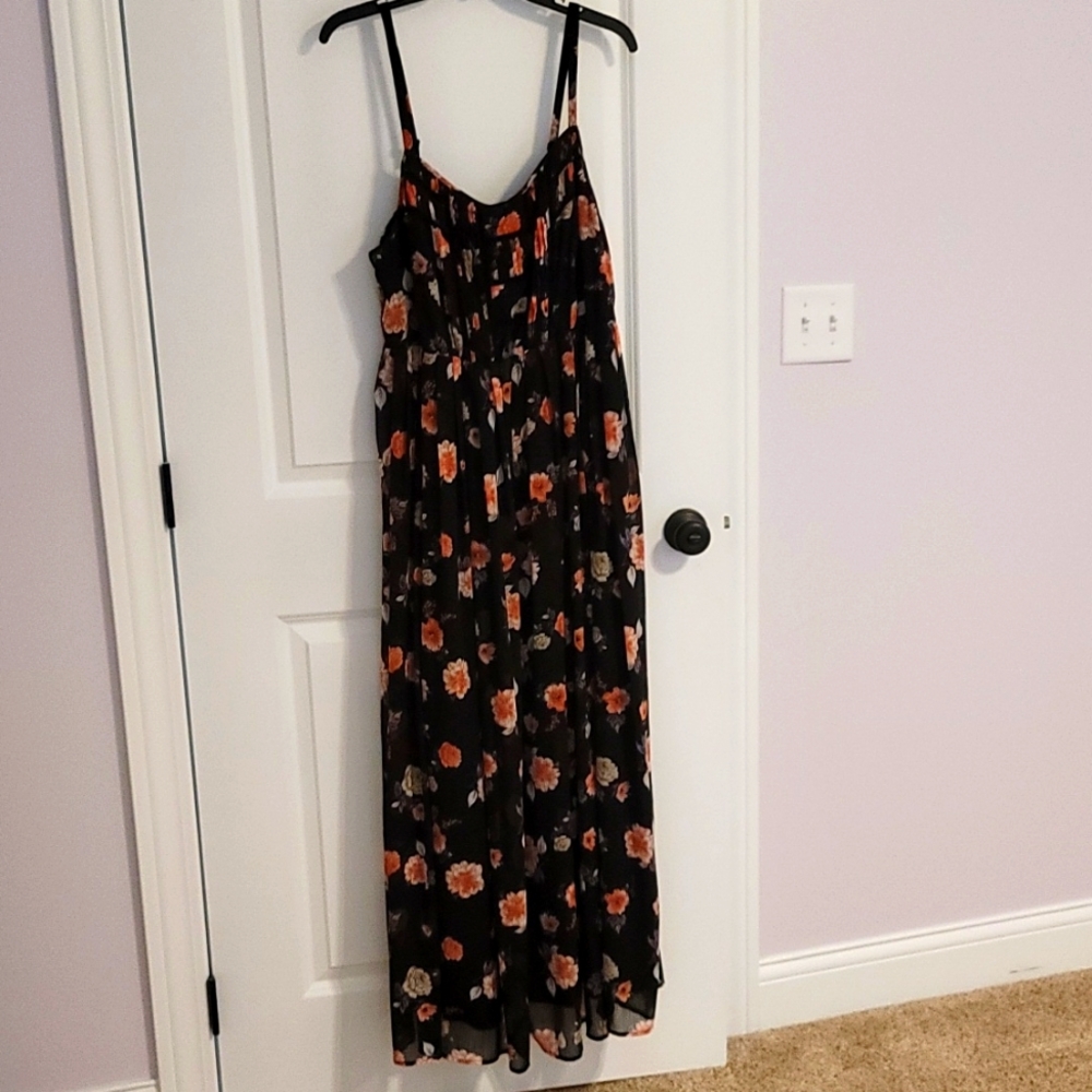 Torrid Black Floral Maxi Dress Size 1x